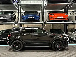 Used 2017 Land Rover Range Rover Evoque Hse Dynamic Black - Interior and Exterior details 10