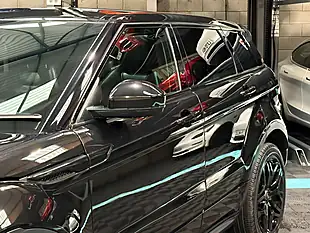 Used 2017 Land Rover Range Rover Evoque Hse Dynamic Black - Interior and Exterior details 12