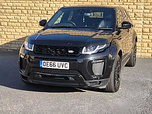 Used 2017 Land Rover Range Rover Evoque Hse Dynamic Black - Interior and Exterior details 5