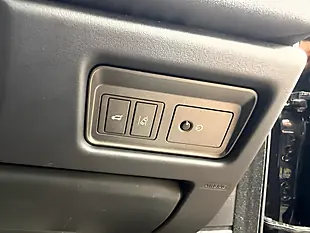 Used 2017 Land Rover Range Rover Evoque Hse Dynamic Black - Interior and Exterior details 19