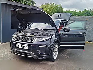 Used 2017 Land Rover Range Rover Evoque Hse Dynamic Black - Interior and Exterior details 10
