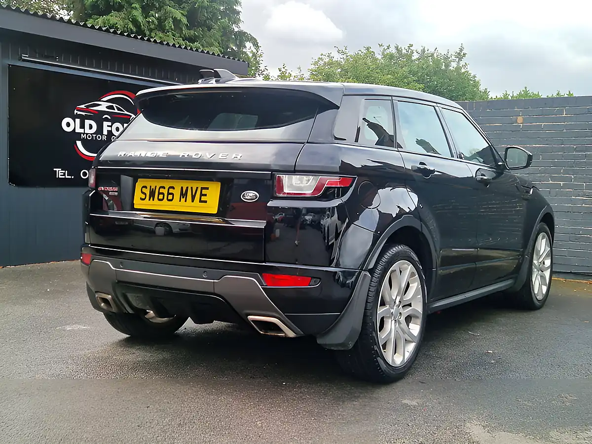 Used 2017 Land Rover Range Rover Evoque Hse Dynamic Black - Interior and Exterior details 13