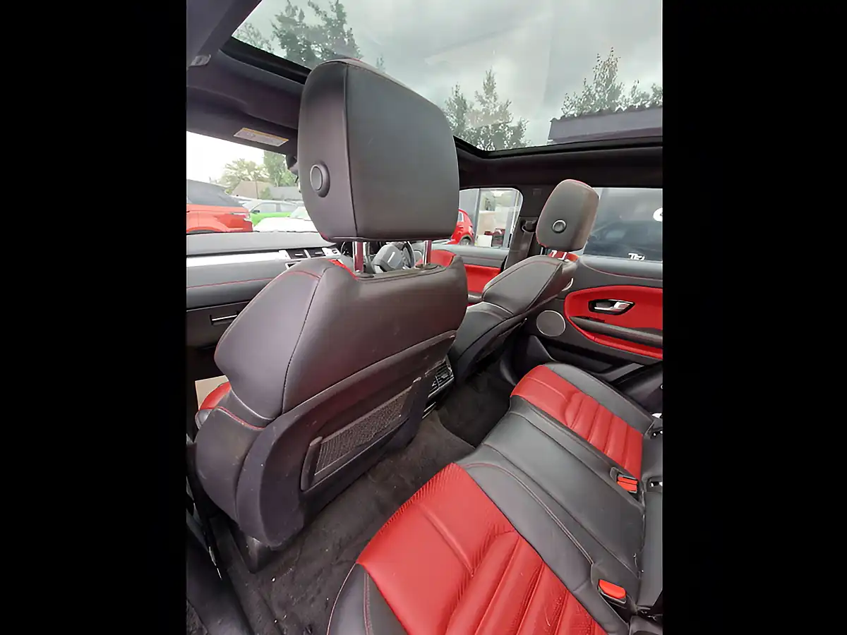Used 2017 Land Rover Range Rover Evoque Hse Dynamic Black - Interior and Exterior details 17