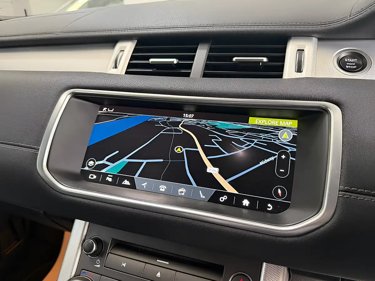 Used 2017 Land Rover Range Rover Evoque Hse Dynamic Blue - Interior and Exterior details 10