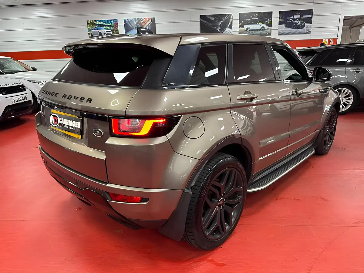 Used 2017 Land Rover Range Rover Evoque Hse Dynamic Brown - Interior and Exterior details 5