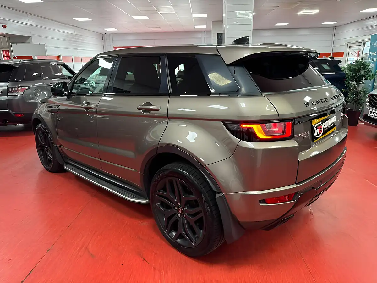 Used 2017 Land Rover Range Rover Evoque Hse Dynamic Brown - Interior and Exterior details 7