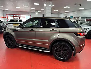 Used 2017 Land Rover Range Rover Evoque Hse Dynamic Brown - Interior and Exterior details 8