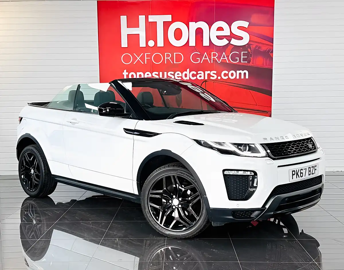 Used 2017 Land Rover Range Rover Evoque Hse Dynamic Convertible White - Front View