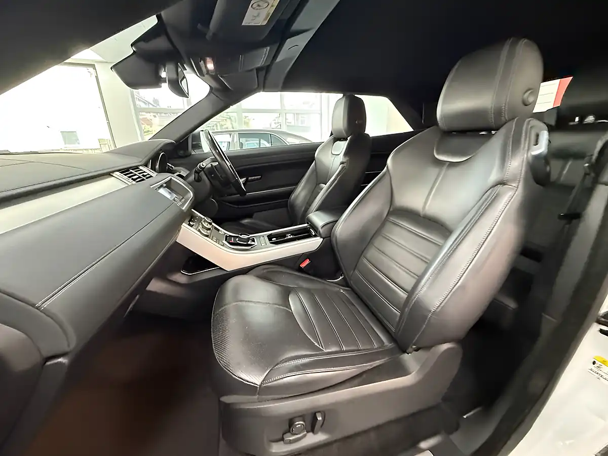 Used 2017 Land Rover Range Rover Evoque Hse Dynamic Convertible White - Interior and Exterior details 16