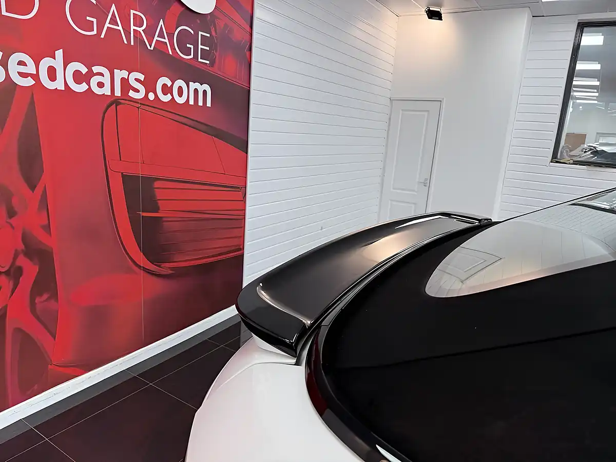 Used 2017 Land Rover Range Rover Evoque Hse Dynamic Convertible White - Interior and Exterior details 6
