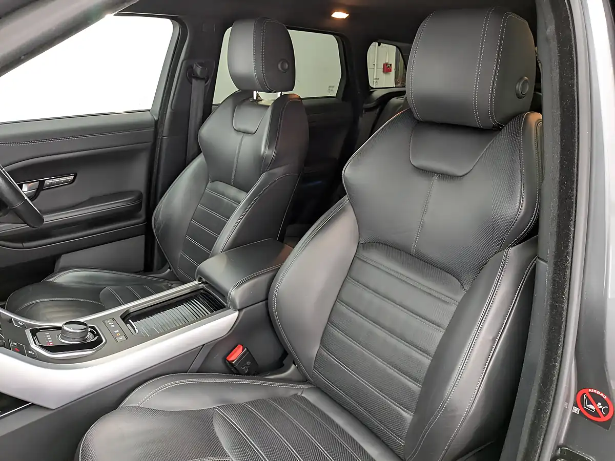 Used 2017 Land Rover Range Rover Evoque Hse Dynamic Corris Grey - Interior and Exterior details 13
