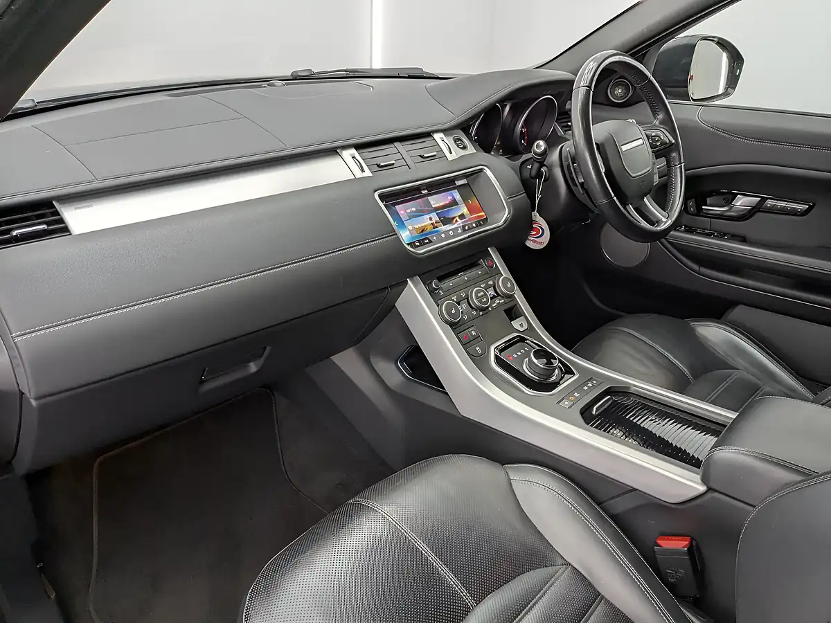 Used 2017 Land Rover Range Rover Evoque Hse Dynamic Corris Grey - Interior and Exterior details 15