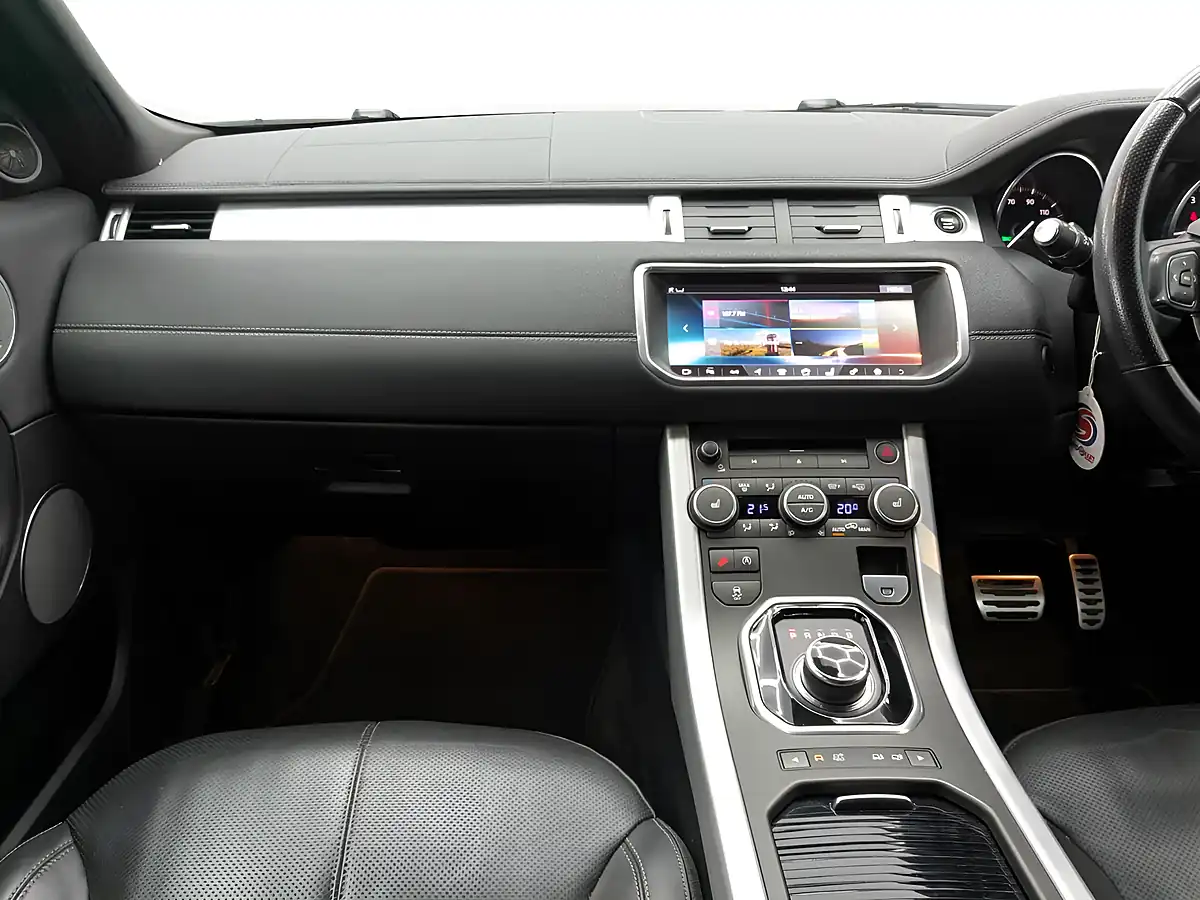 Used 2017 Land Rover Range Rover Evoque Hse Dynamic Corris Grey - Interior and Exterior details 18