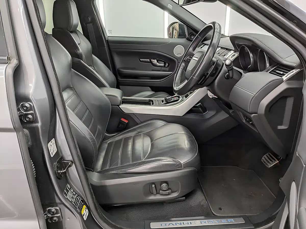 Used 2017 Land Rover Range Rover Evoque Hse Dynamic Corris Grey - Interior and Exterior details 20