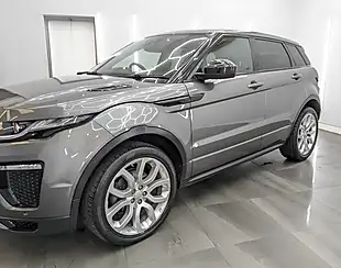 Used 2017 Land Rover Range Rover Evoque Hse Dynamic Corris Grey - Interior and Exterior details 3