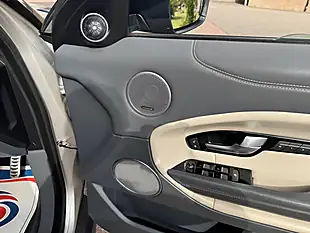 Used 2017 Land Rover Range Rover Evoque Hse Dynamic Gold - Interior and Exterior details 13
