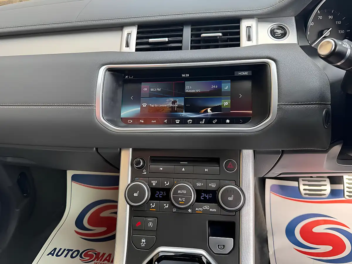 Used 2017 Land Rover Range Rover Evoque Hse Dynamic Gold - Interior and Exterior details 14