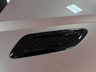 Used 2017 Land Rover Range Rover Evoque Hse Dynamic Gold - Interior and Exterior details 11