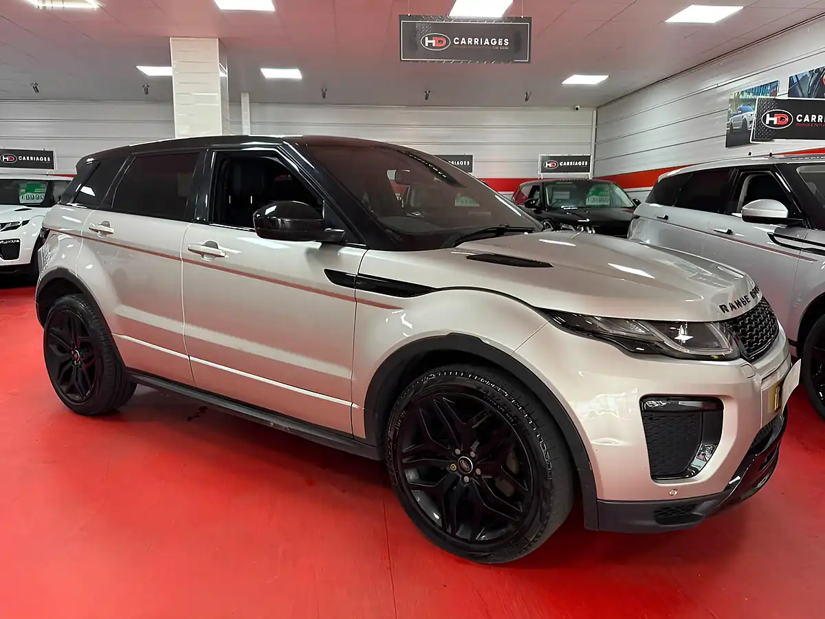 Used 2017 Land Rover Range Rover Evoque Hse Dynamic Gold - Interior and Exterior details 2