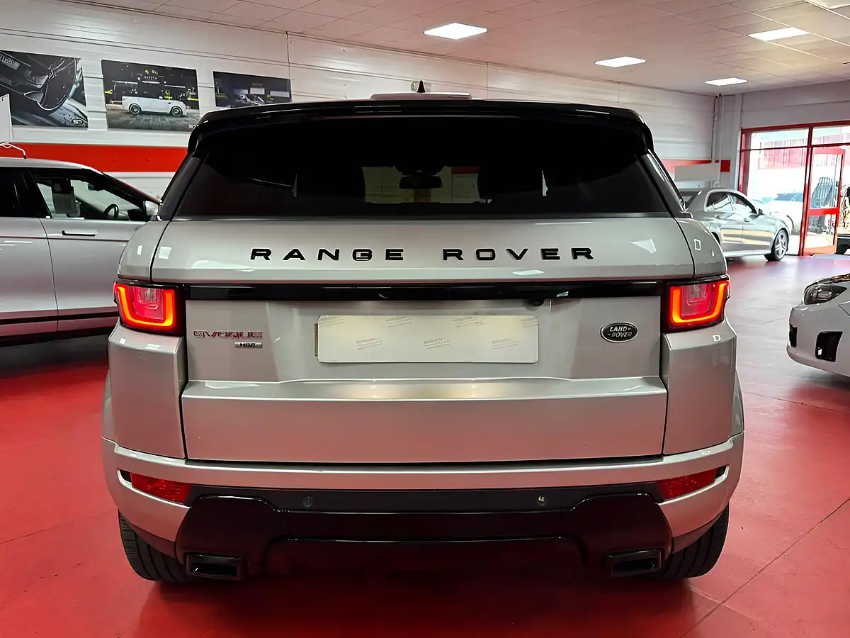 Used 2017 Land Rover Range Rover Evoque Hse Dynamic Gold - Interior and Exterior details 6