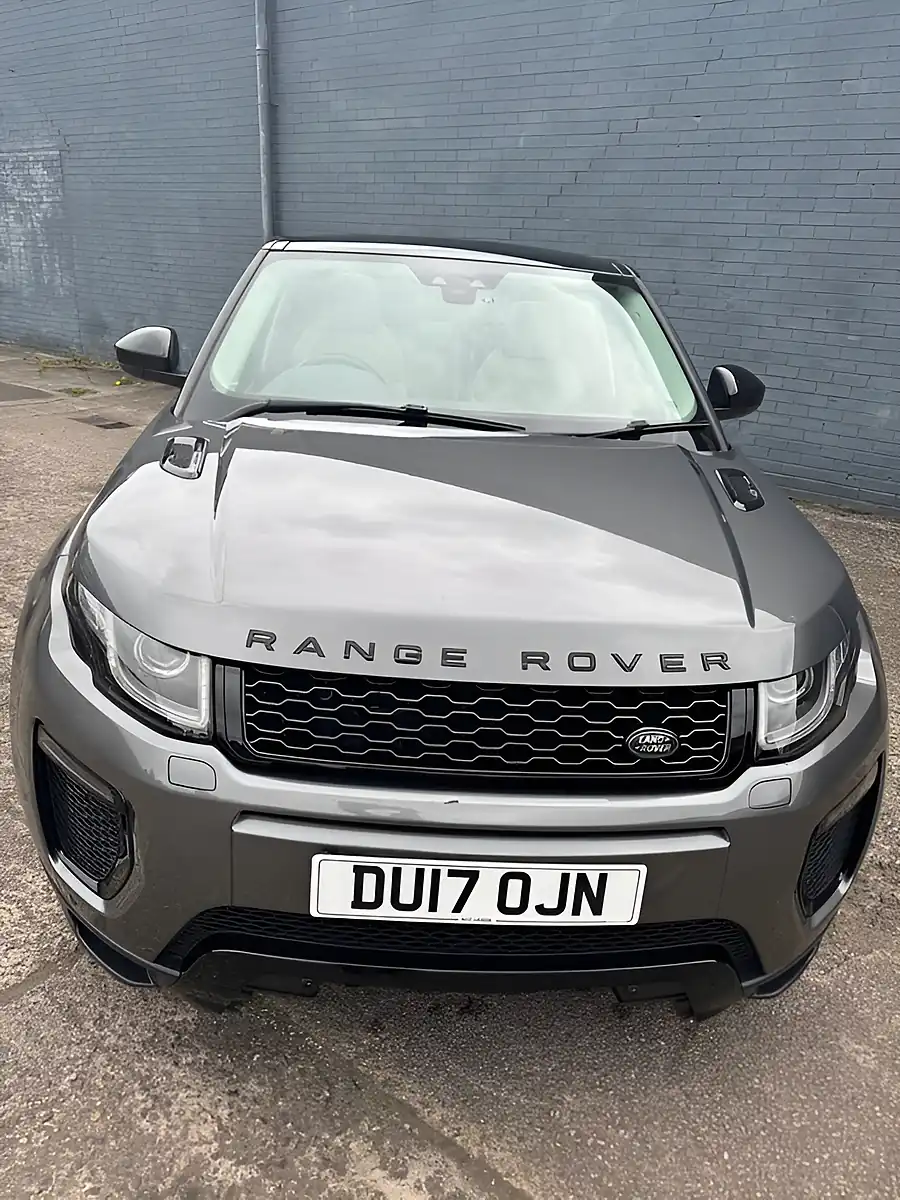 Used 2017 Land Rover Range Rover Evoque Hse Dynamic Graphite Metallic - Interior and Exterior details 10