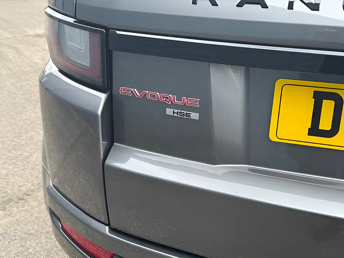 Used 2017 Land Rover Range Rover Evoque Hse Dynamic Graphite Metallic - Interior and Exterior details 20