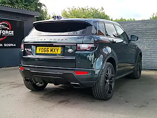 Used 2017 Land Rover Range Rover Evoque Hse Dynamic Green - Interior and Exterior details 13