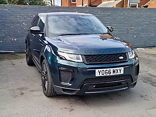 Used 2017 Land Rover Range Rover Evoque Hse Dynamic Green - Interior and Exterior details 3