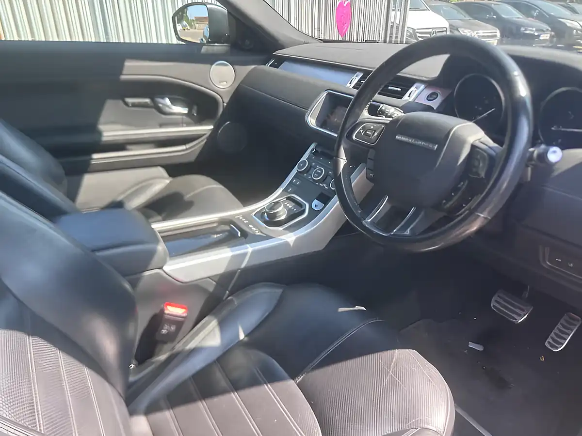 Used 2017 Land Rover Range Rover Evoque Hse Dynamic Grey - Interior and Exterior details 11