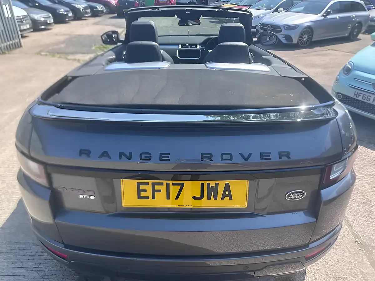 Used 2017 Land Rover Range Rover Evoque Hse Dynamic Grey - Interior and Exterior details 17