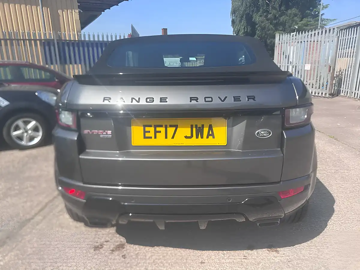 Used 2017 Land Rover Range Rover Evoque Hse Dynamic Grey - Interior and Exterior details 4
