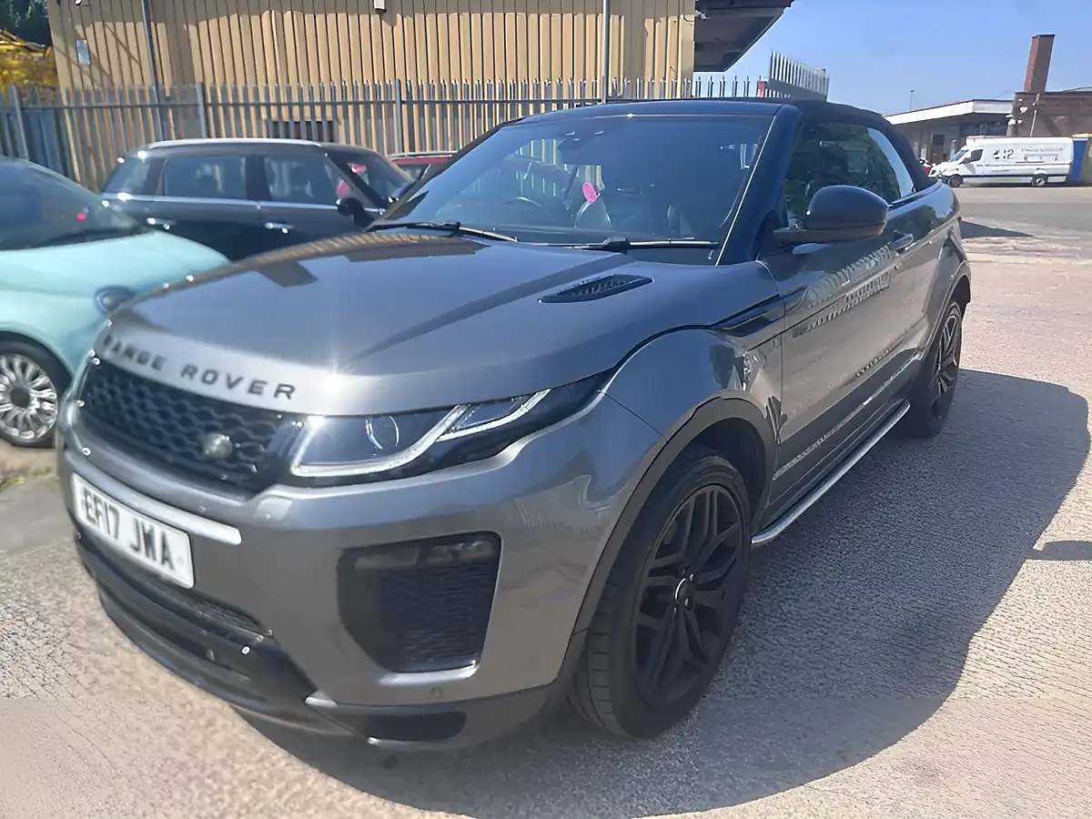 Used 2017 Land Rover Range Rover Evoque Hse Dynamic Grey - Interior and Exterior details 8