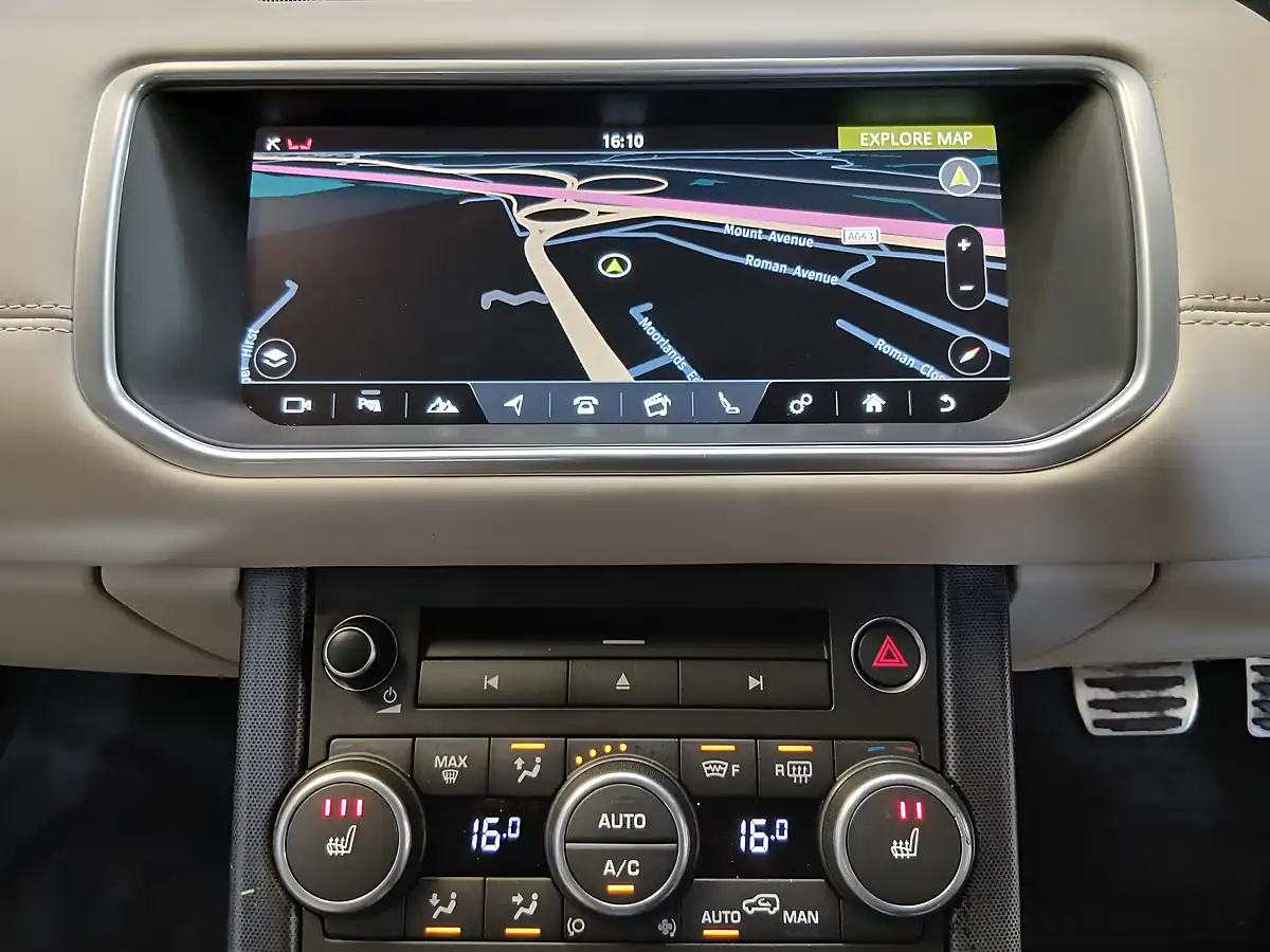 Used 2017 Land Rover Range Rover Evoque Hse Dynamic Grey - Interior and Exterior details 17
