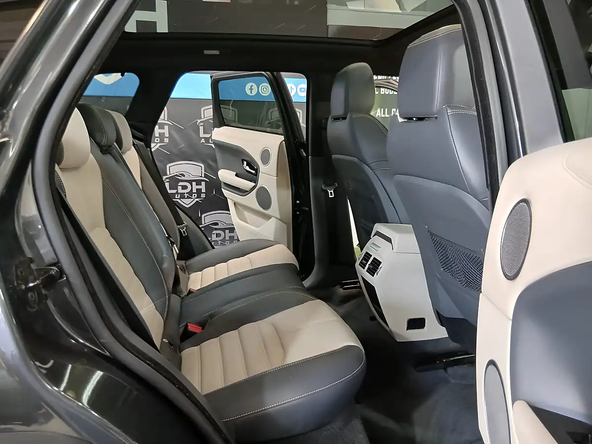 Used 2017 Land Rover Range Rover Evoque Hse Dynamic Grey - Interior and Exterior details 19