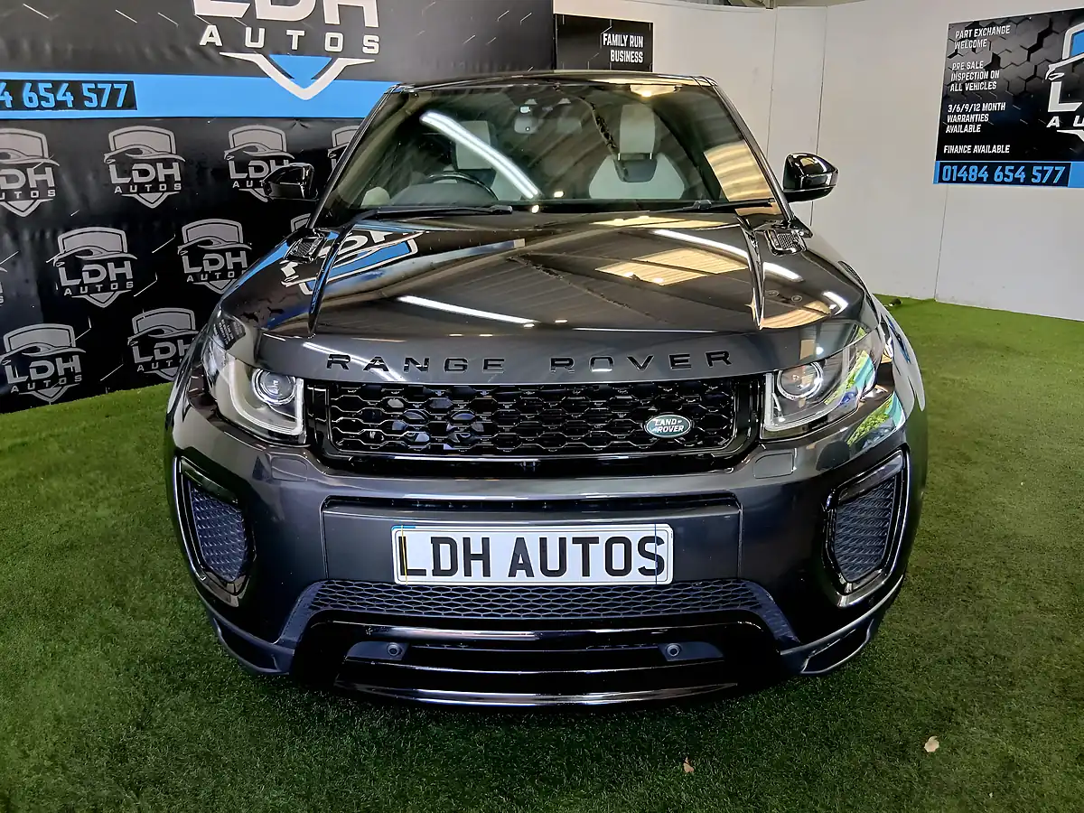 Used 2017 Land Rover Range Rover Evoque Hse Dynamic Grey - Interior and Exterior details 8