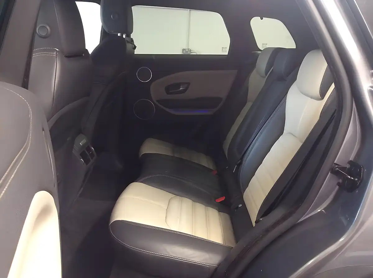 Used 2017 Land Rover Range Rover Evoque Hse Dynamic Grey - Interior and Exterior details 19