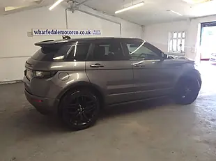 Used 2017 Land Rover Range Rover Evoque Hse Dynamic Grey - Interior and Exterior details 6