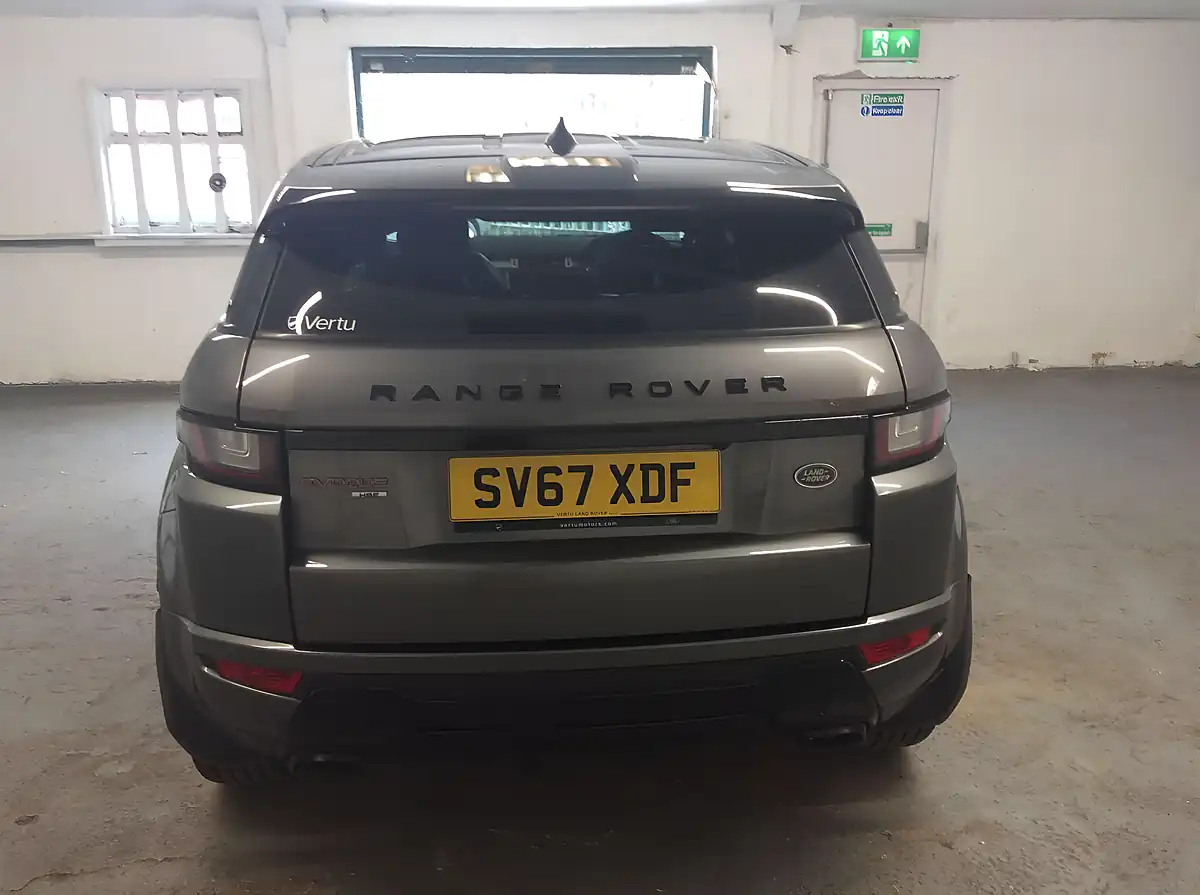 Used 2017 Land Rover Range Rover Evoque Hse Dynamic Grey - Interior and Exterior details 8