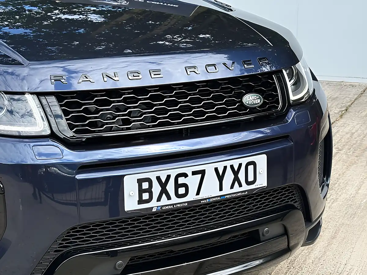 Used 2017 Land Rover Range Rover Evoque Hse Dynamic Loire Blue - Interior and Exterior details 13
