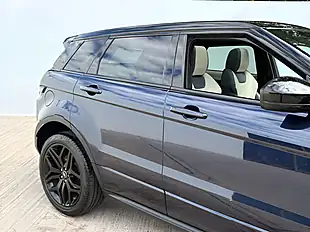 Used 2017 Land Rover Range Rover Evoque Hse Dynamic Loire Blue - Interior and Exterior details 17