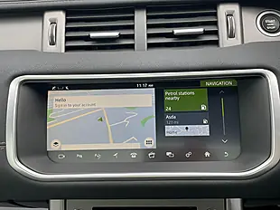Used 2017 Land Rover Range Rover Evoque Hse Dynamic Lux Black - Interior and Exterior details 15