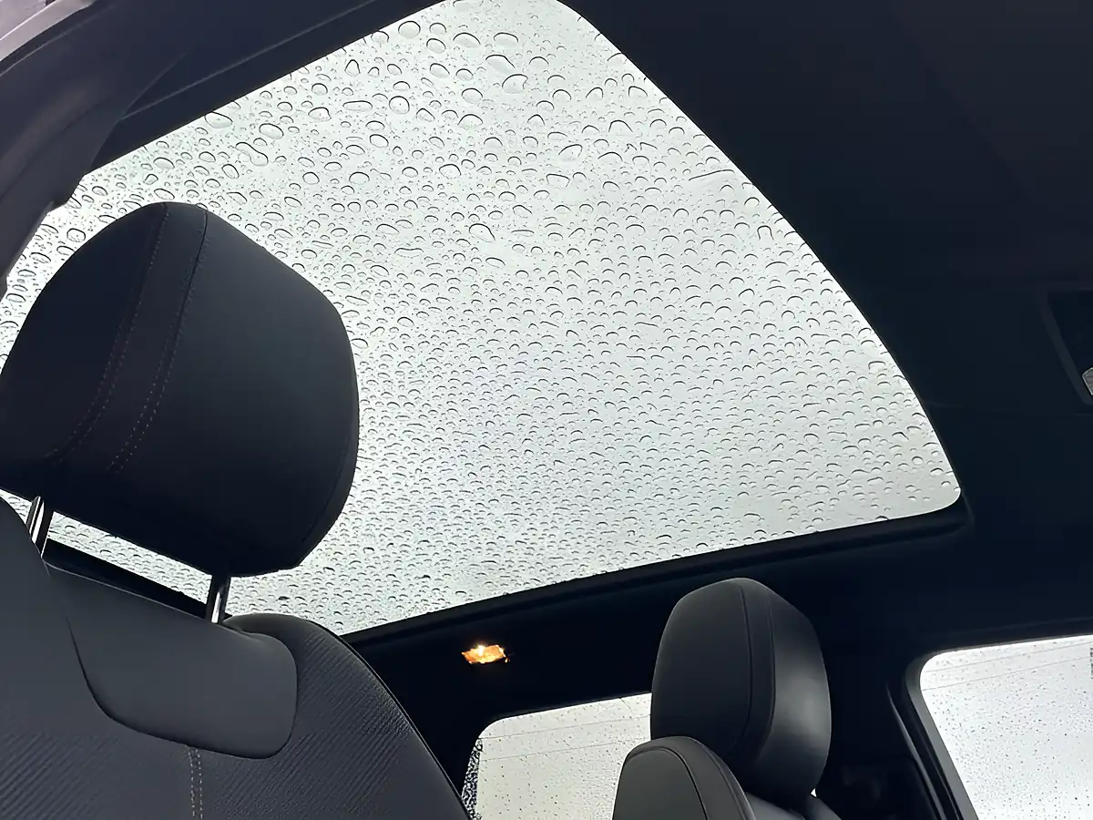Used 2017 Land Rover Range Rover Evoque Hse Dynamic Lux Black - Interior and Exterior details 20