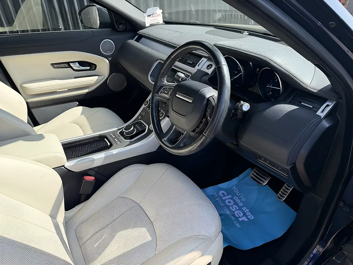 Used 2017 Land Rover Range Rover Evoque Hse Dynamic Lux Blue - Interior and Exterior details 11