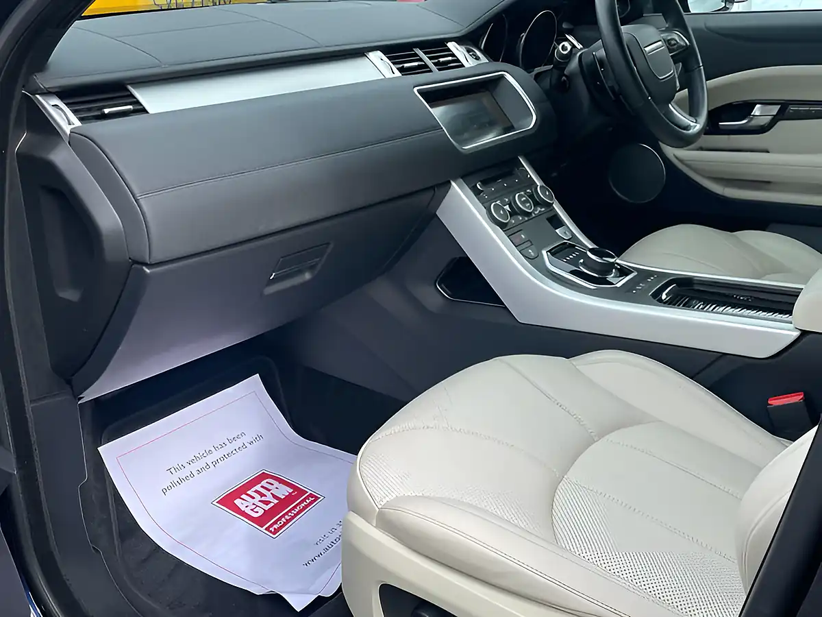 Used 2017 Land Rover Range Rover Evoque Hse Dynamic Lux Blue - Interior and Exterior details 15