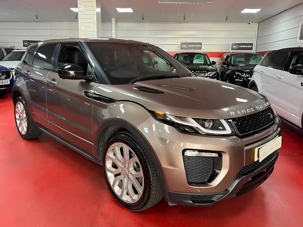 Used 2017 Land Rover Range Rover Evoque Hse Dynamic Lux Brown - Interior and Exterior details 3