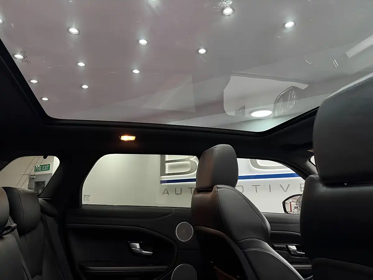 Used 2017 Land Rover Range Rover Evoque Hse Dynamic Lux Brown - Interior and Exterior details 17