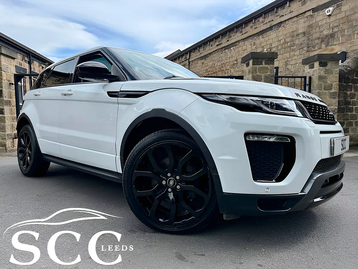 Used 2017 Land Rover Range Rover Evoque Hse Dynamic Lux Fuji White - Front View
