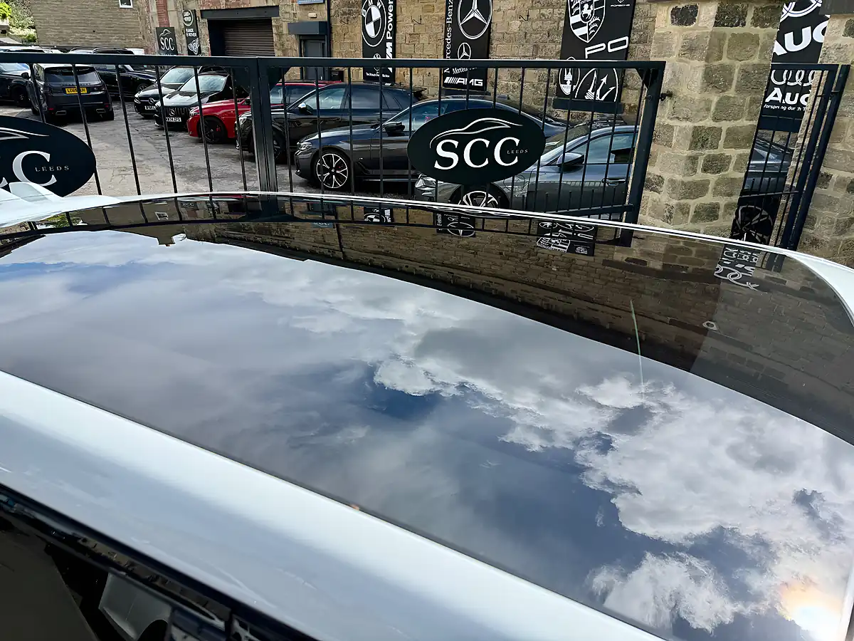 Used 2017 Land Rover Range Rover Evoque Hse Dynamic Lux Fuji White - Interior and Exterior details 16