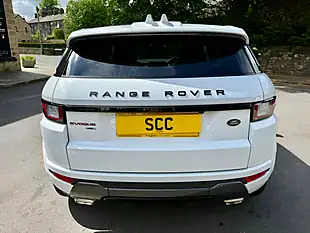 Used 2017 Land Rover Range Rover Evoque Hse Dynamic Lux Fuji White - Interior and Exterior details 7