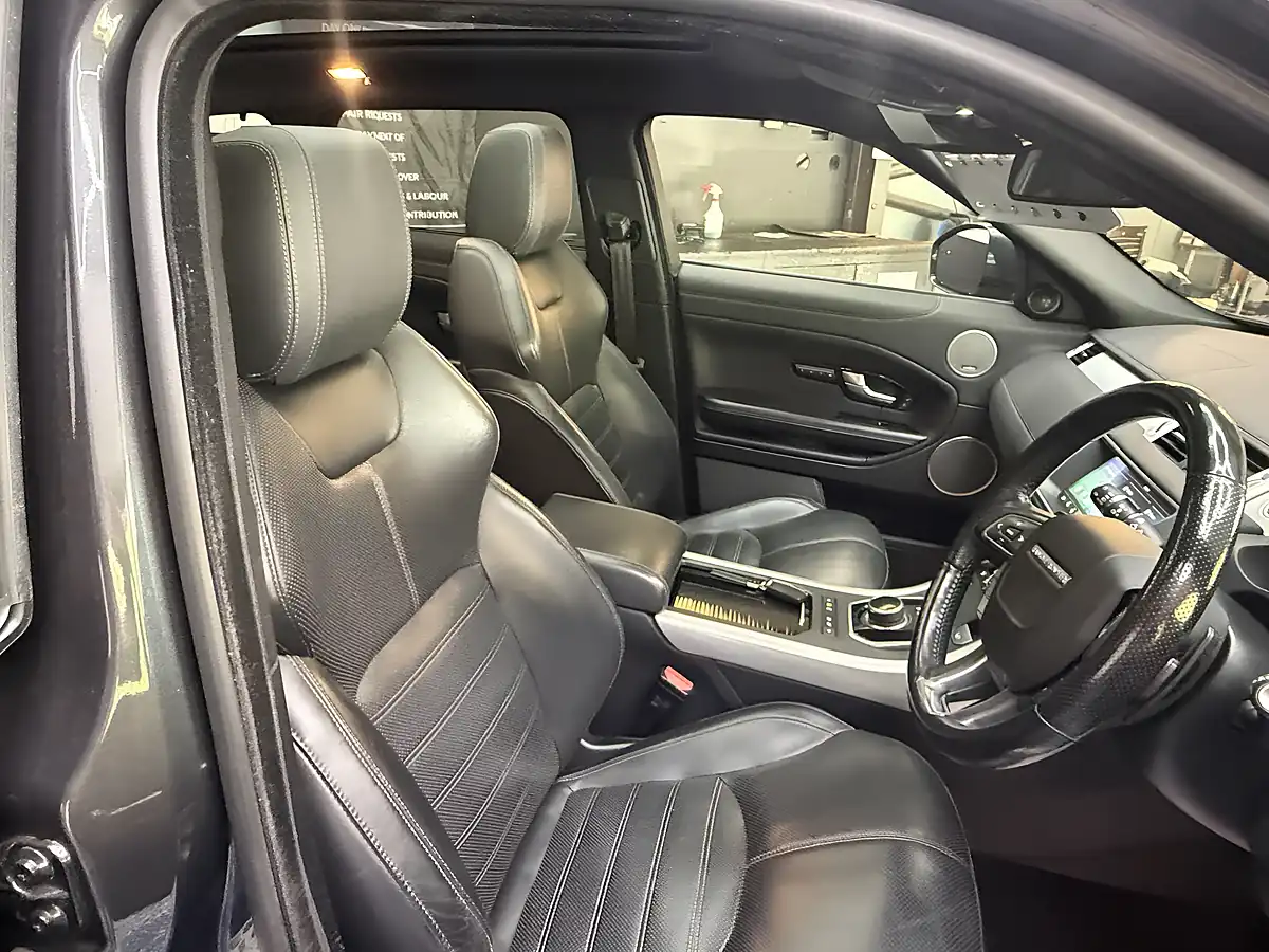 Used 2017 Land Rover Range Rover Evoque Hse Dynamic Lux Grey - Interior and Exterior details 15